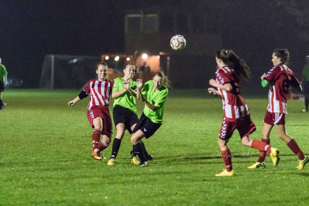 Bild 124 - B-Juniorinnen TuS Tensfeld - MTSV Olympia Neumnster : Ergebnis: 4:1